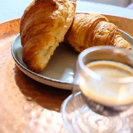 Polna Hill Hotel Wlen