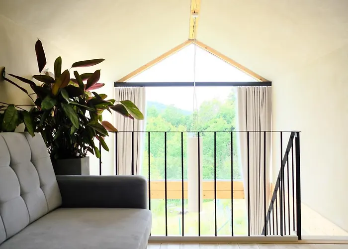 Polna Hill ホテル *