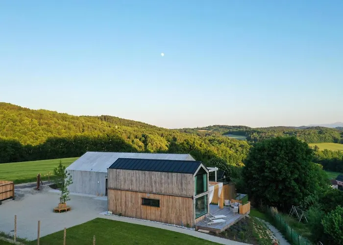 Отель Polna Hill *